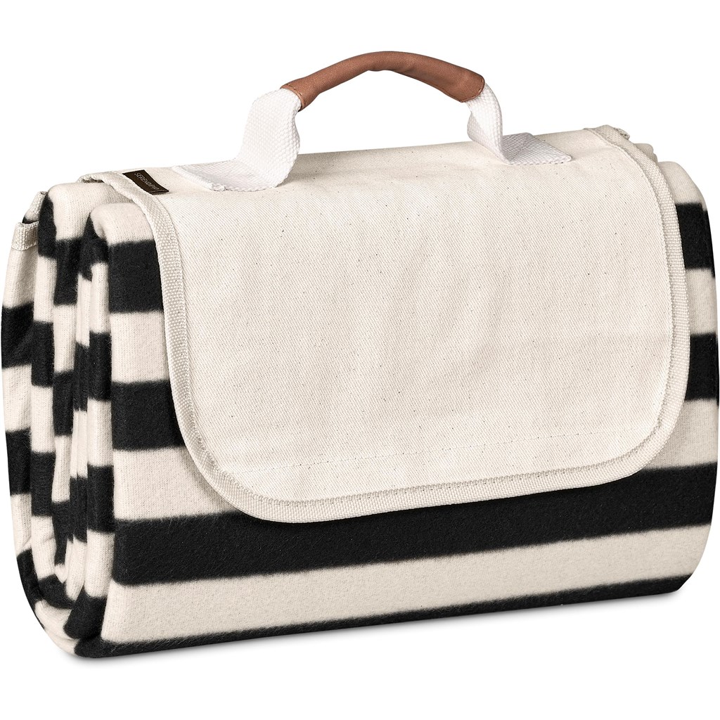 Serendipio Brookhill Picnic Blanket - Image 2