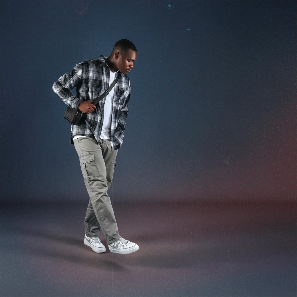 Serendipio Unisex Pitori Crossbody Bag - Image 4